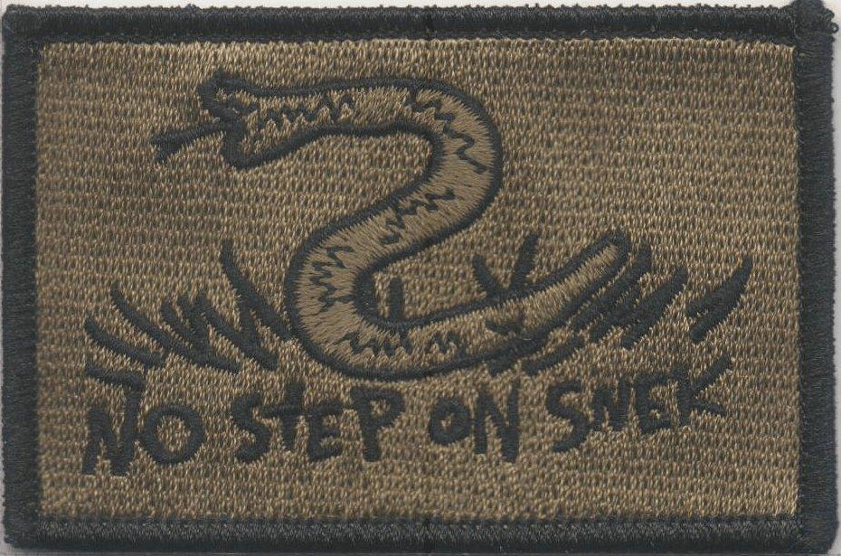 Lanxin 2 Pieces No Step on Snek Military Morale Patch Embroidery Patch Tactical Emblem Badges Appliques Embroidered Patches - Hook